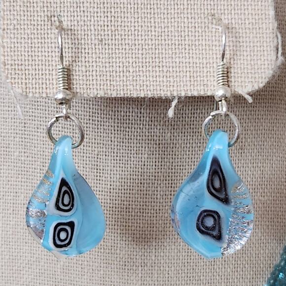 Blue glass beaded pendant necklace and earrings multi strand chain - Picture 7 of 11